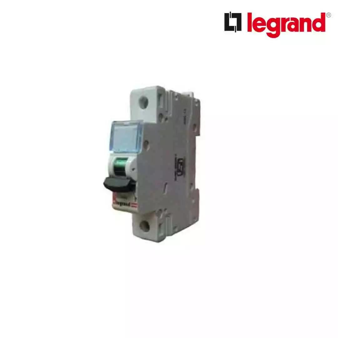 Legrand DX3 25 A MCB Single Pole C curve White