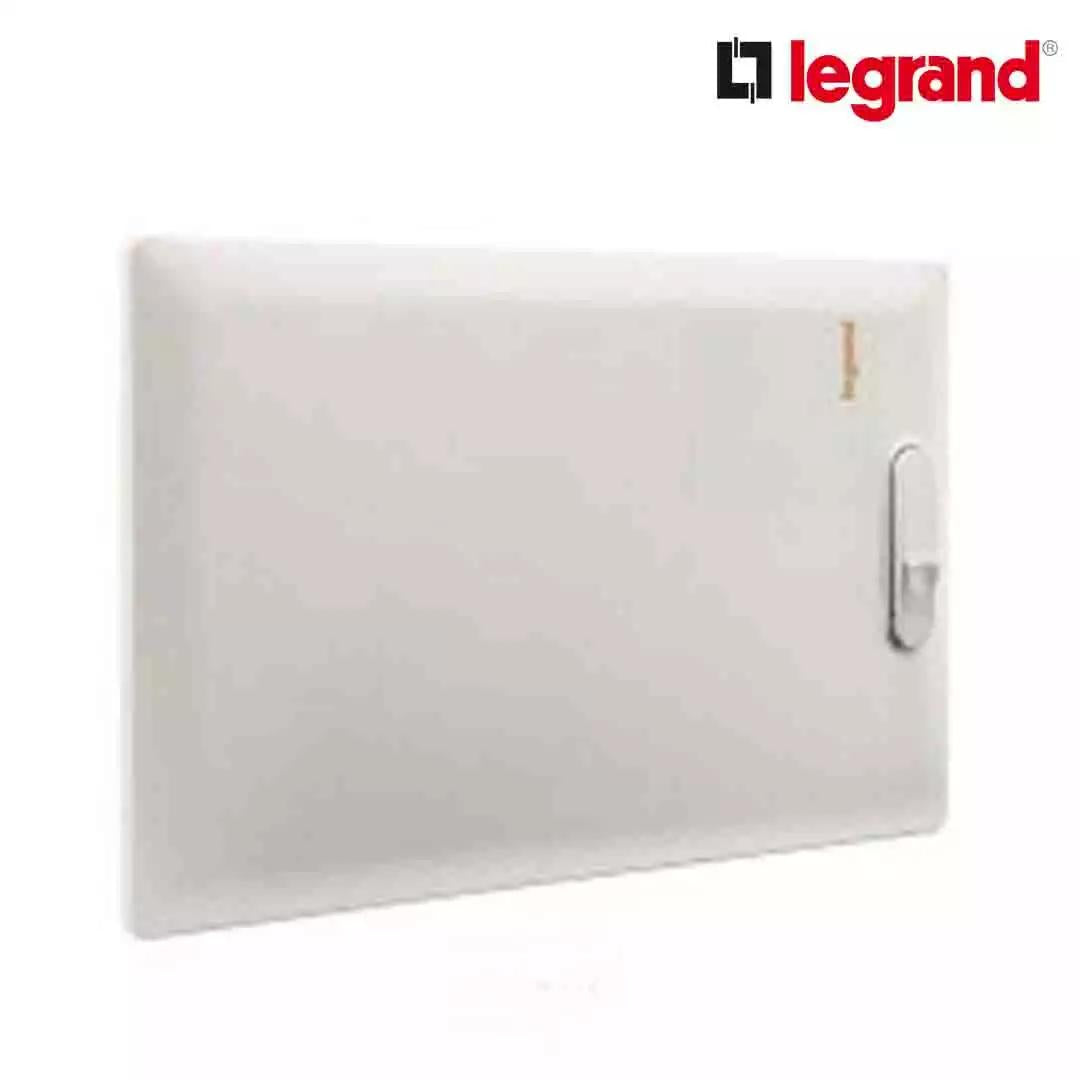 Legrand DX3 4 Ways 4 Module DB Ekinoxe SPN DB IP 43 Metal Door for DX3 Range White