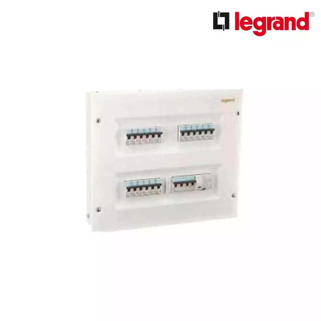 Legrand DX3 8 Ways 8 + 24 Module DB Ekinoxe TPN DB IP 30 for DX3 Range White